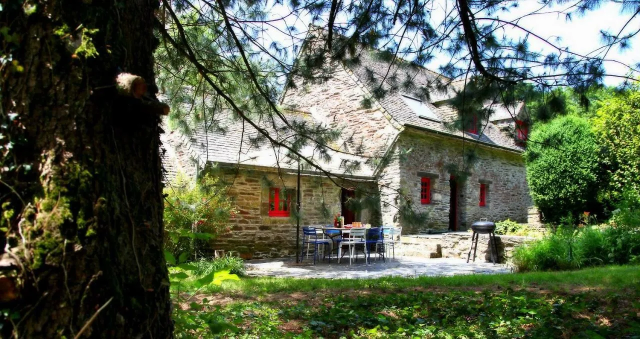 Le Moulin De Beuzidou Villa Saint-Urbain  Holiday home Saint-Urbain (Finistere)